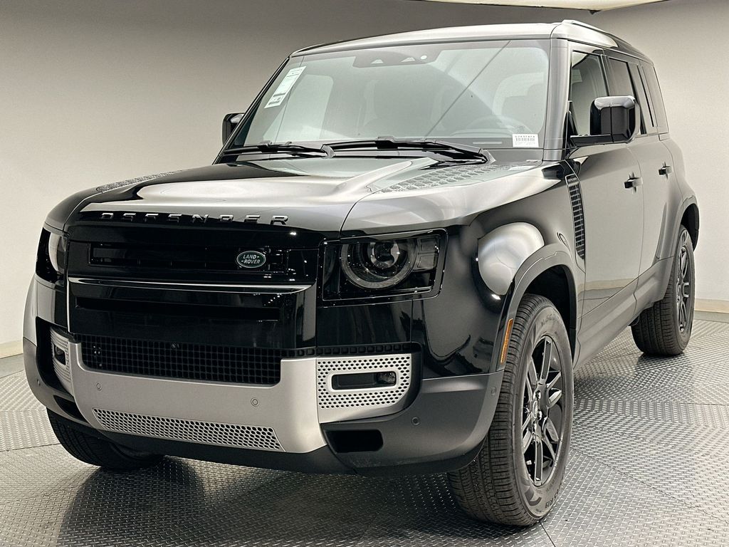 2025 Land Rover Defender 110 -
                Englewood, NJ