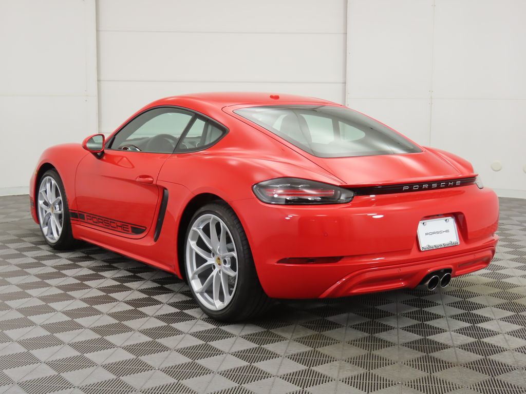 Thumbnail: 2025 Porsche 718 Cayman - 3