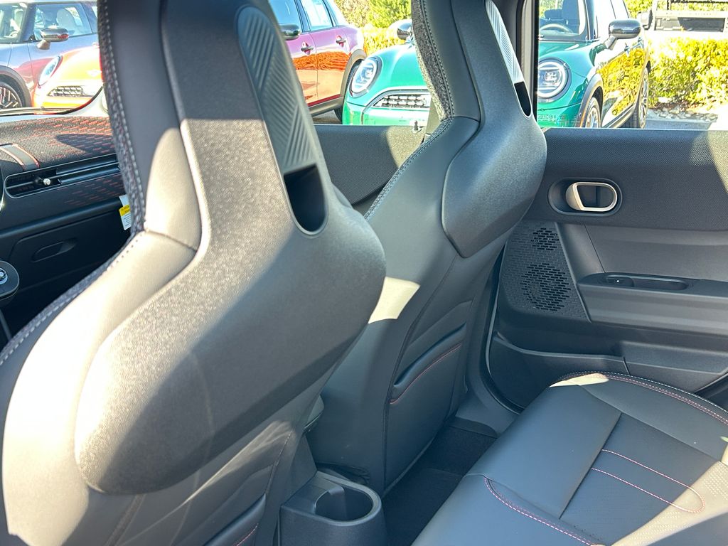 Thumbnail: 2026 MINI Cooper - 30