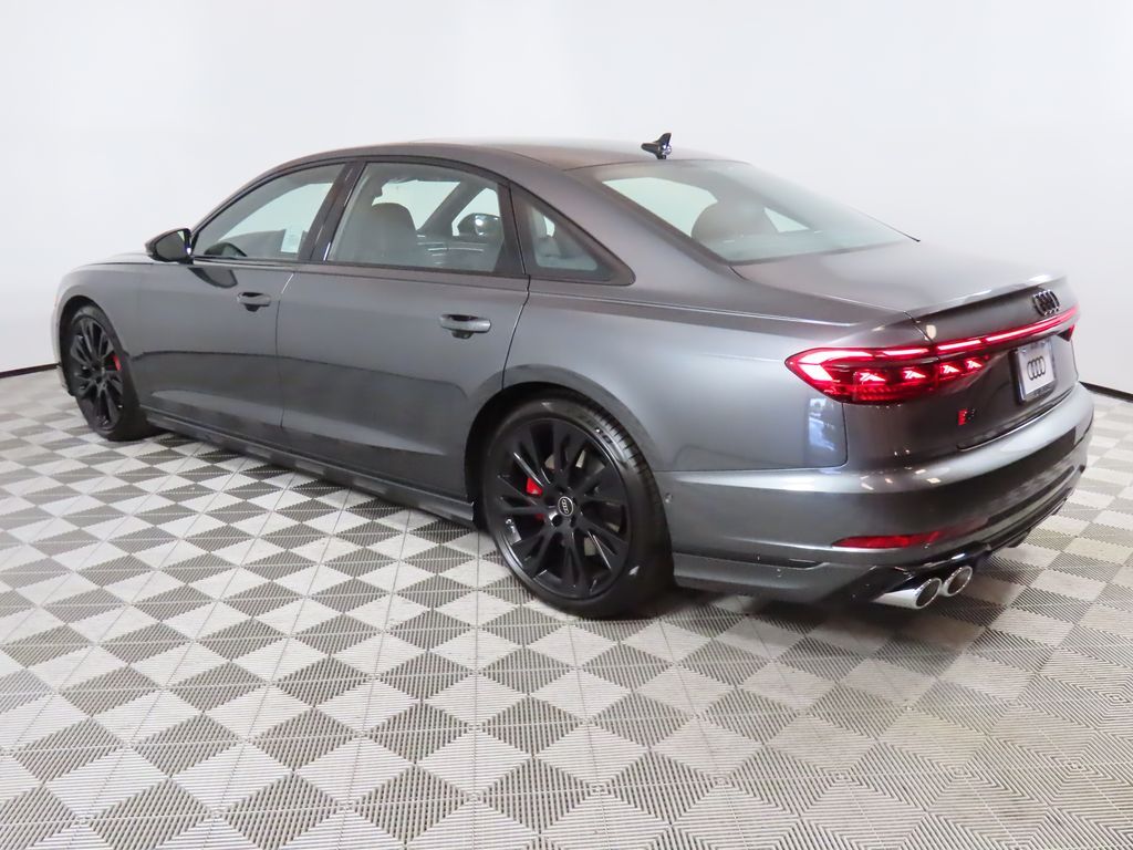 Thumbnail: 2025 Audi S8 - 3