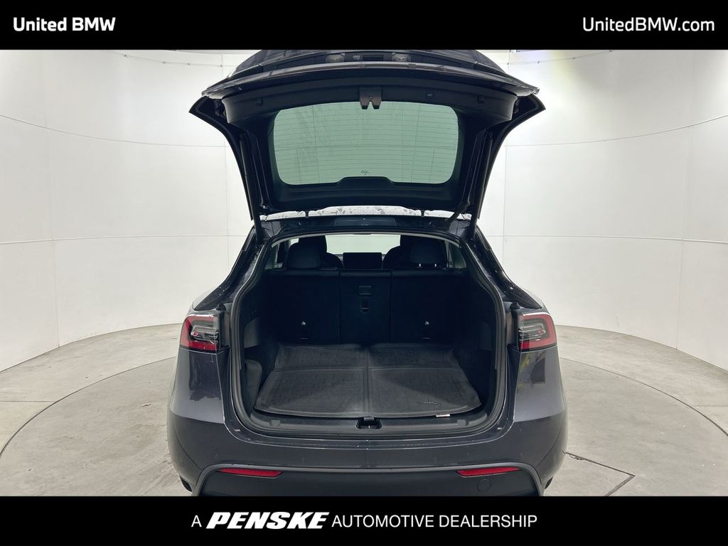 Thumbnail: 2022 Tesla Model Y - 22