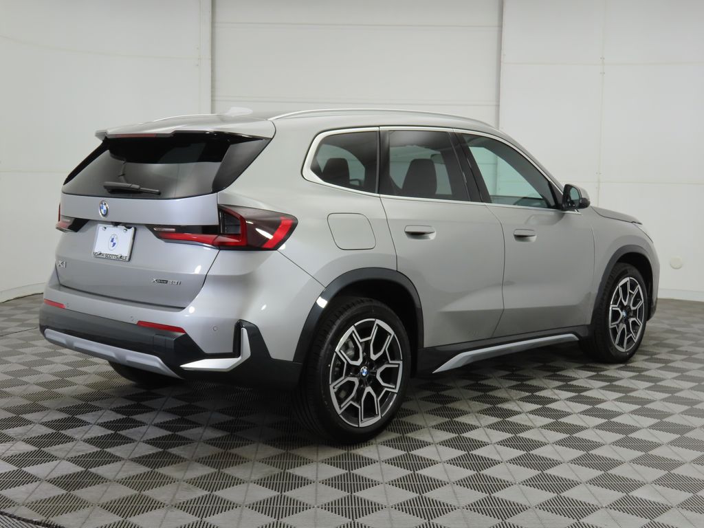 Thumbnail: 2026 BMW X1 - 5