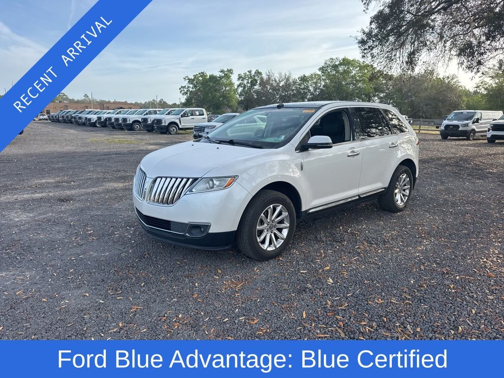 White Platinum Clearcoat Metallic 2015 Lincoln MKX FWD SUV / Crossover Front-Wheel Drive 6-Speed Automatic