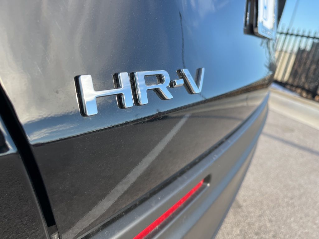 Thumbnail: 2026 Honda HR-V - 8
