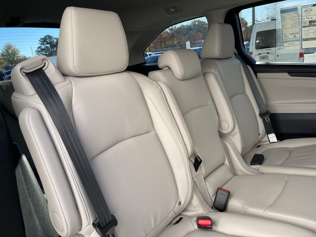 2025 Honda Odyssey EX-L 32