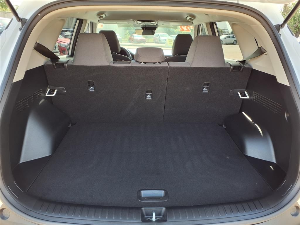 2022 Kia Seltos LX White at Shottenkirk Kia Fort Bend