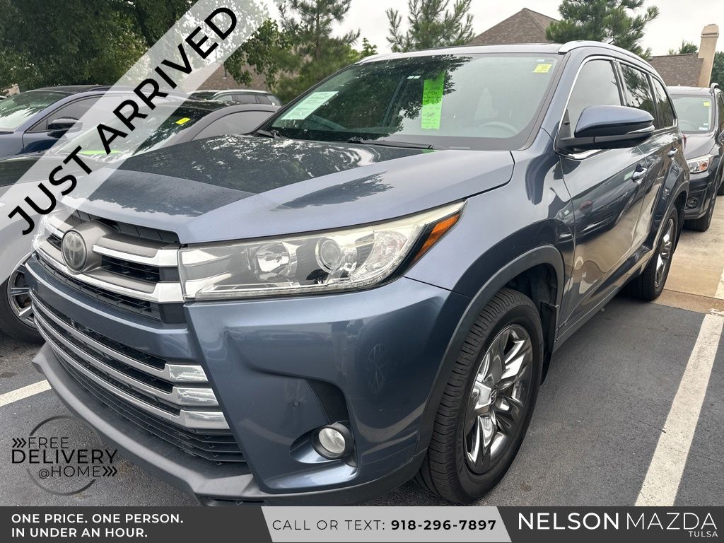 2018 Toyota Highlander Limited Platinum 4x4 V6's photo