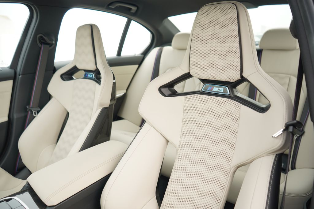 Thumbnail: 2026 BMW M3 - 13