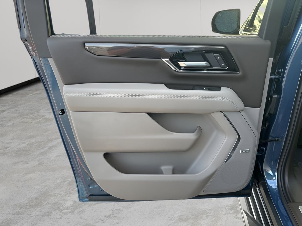 New 2026  GMC Elevation image 17