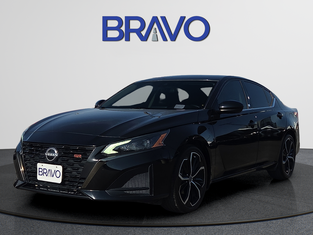 Super Black Clearcoat 2023 Nissan Altima Sedan Front-Wheel Drive Continuously Variable Transmission
