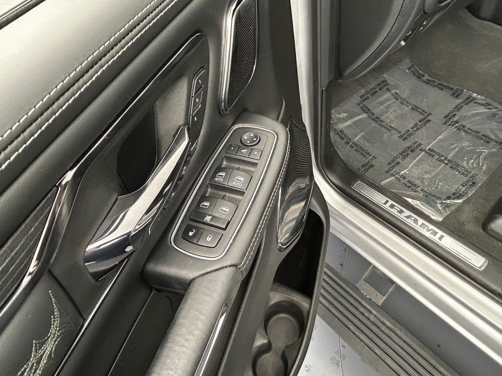 Used 2024 Billet Silver Metallic Clearcoat Ram Limited image 15