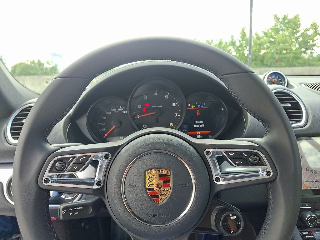 Thumbnail: 2025 Porsche 718 Cayman - 18