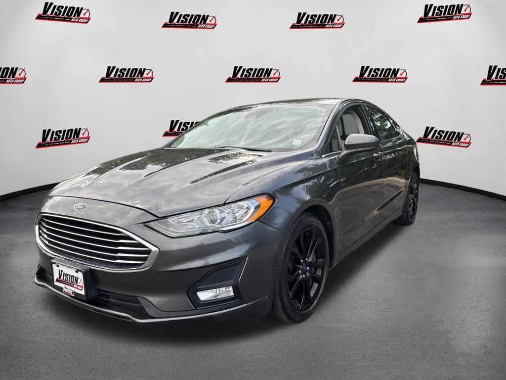 Gray (Magnetic) 2019 Ford Fusion SE Sedan Front-Wheel Drive 6-Speed Automatic