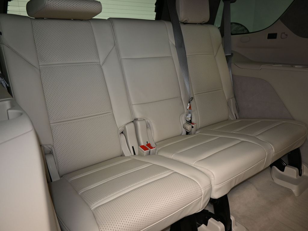 Used 2021 Black Raven Cadillac Sport Platinum image 64