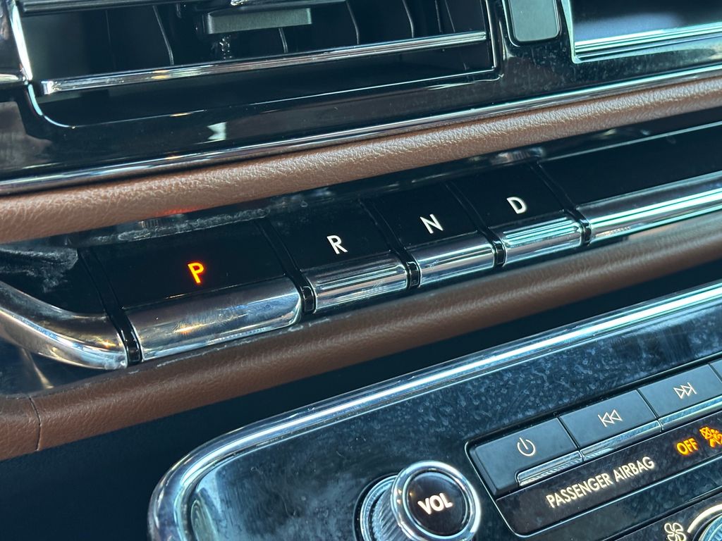 Used Car 2024 Lincoln Navigator  Reserve For Sale Under $80,000 In Austin, Texas