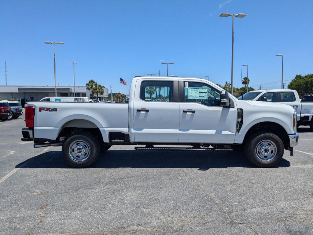 2025 Ford F-250 Super Duty XL