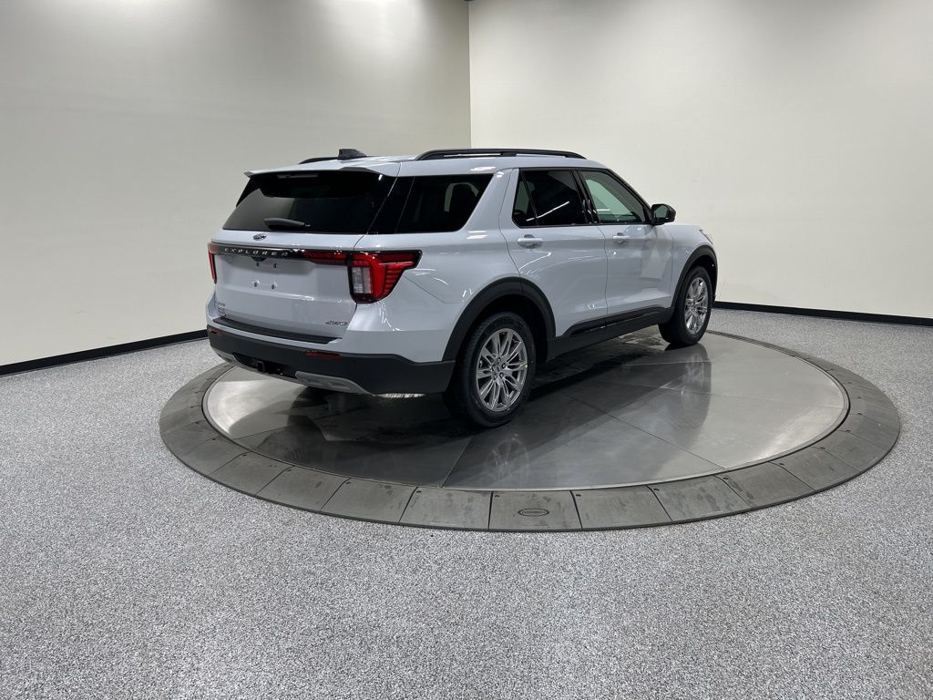 new 2026 Ford Explorer car, priced at $47,670