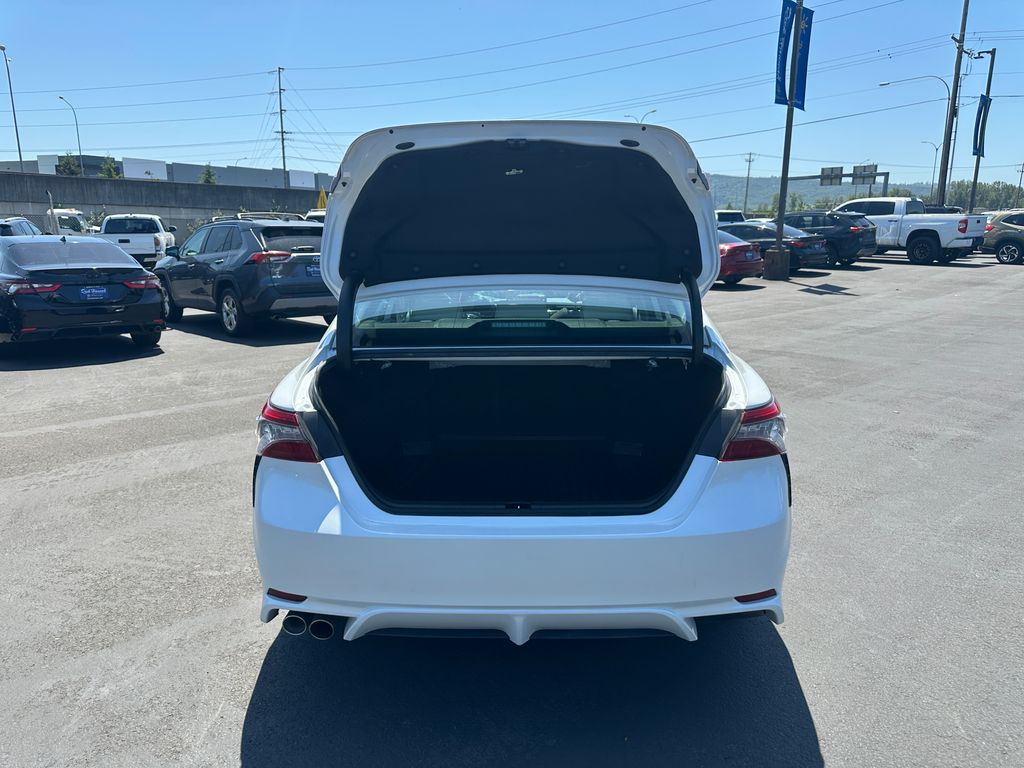 2023 Toyota Camry Hybrid XSE