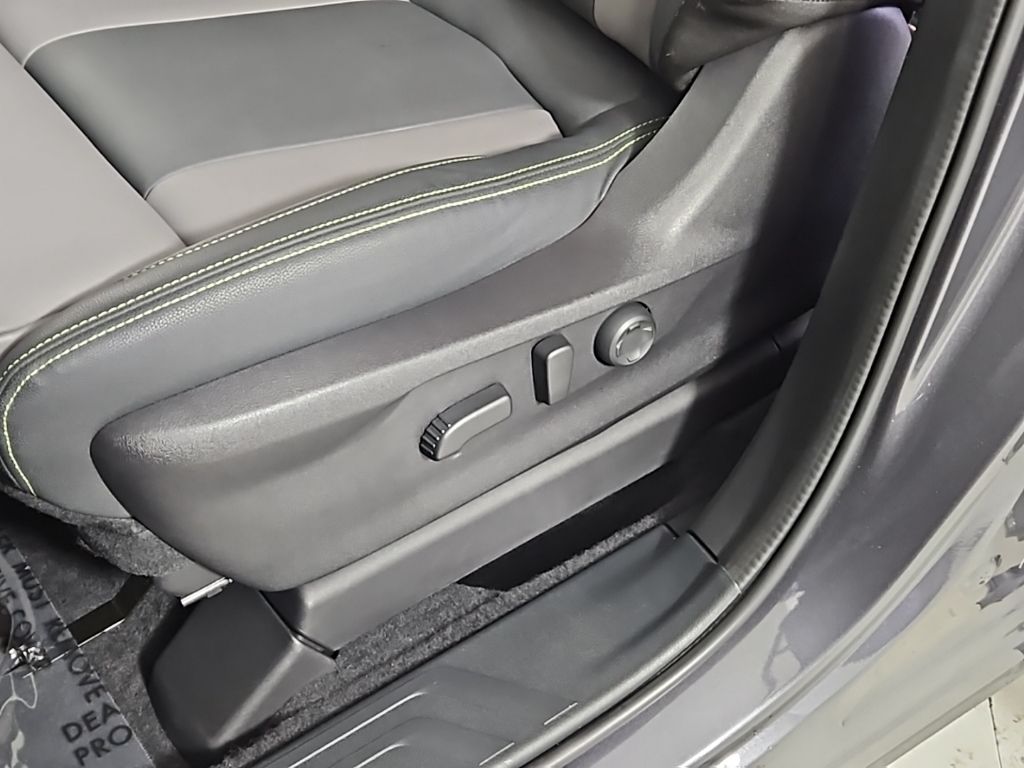 Thumbnail: 2023 Subaru Ascent - 24