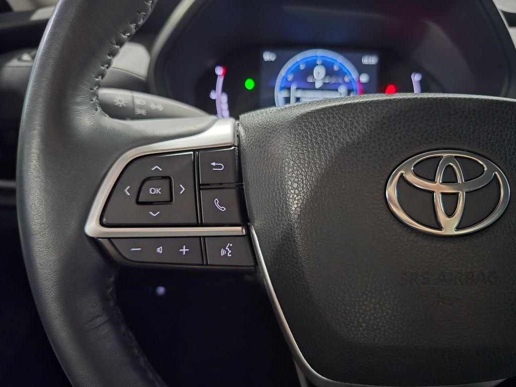 Thumbnail: 2024 Toyota Grand Highlander - 16