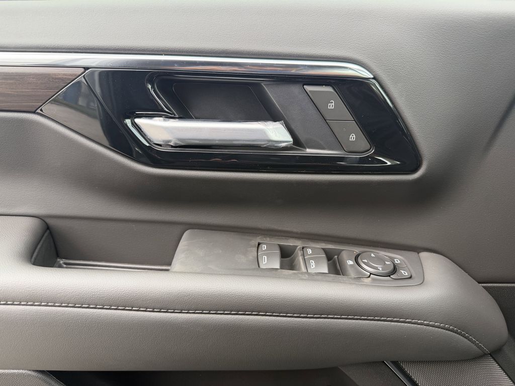 new 2026 Chevrolet Suburban car, priced at $64,495