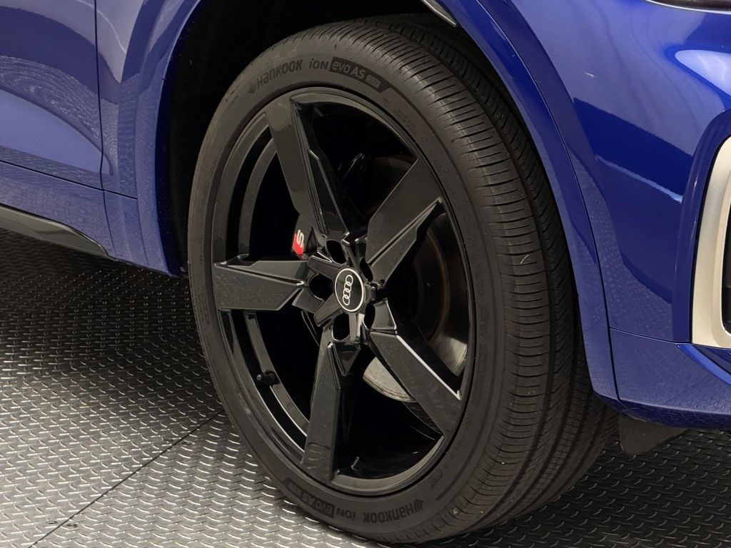 2022 Audi SQ5 Premium Plus 4