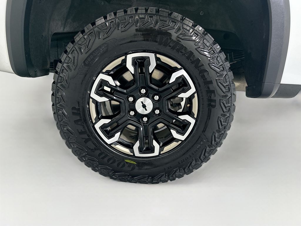 Thumbnail: 2023 Chevrolet Silverado 1500 - 29