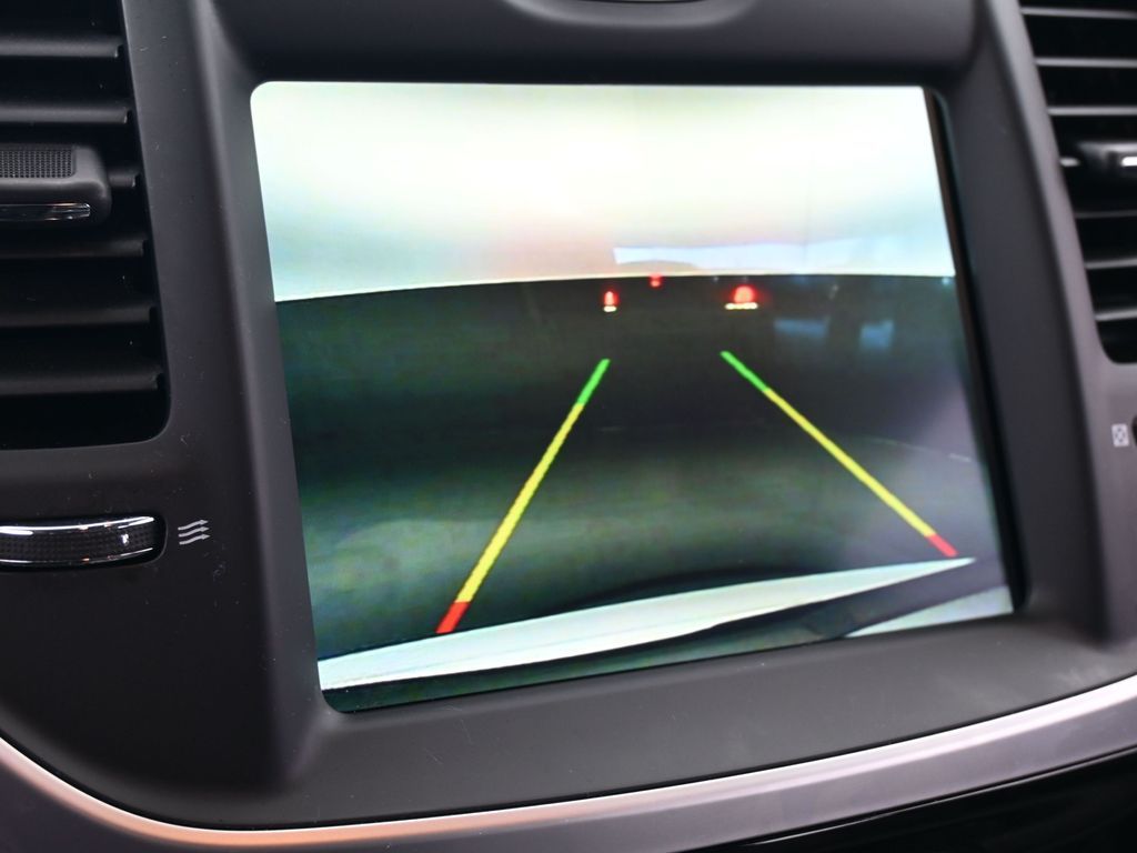 Used 2023 Bright White Clearcoat Chrysler Touring image 16