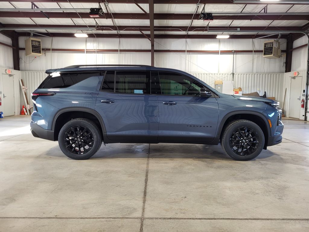 2025 Chevrolet Traverse LT 6