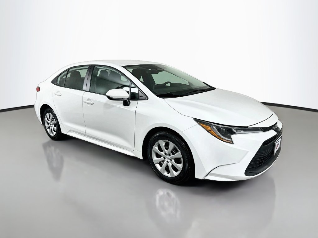 Thumbnail: 2024 Toyota Corolla - 3