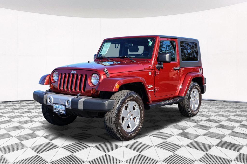 2010 Jeep Wrangler Sahara 12