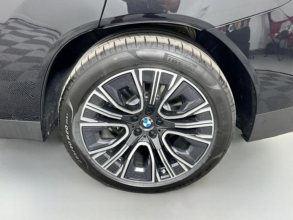 Thumbnail: 2025 BMW X3 - 23