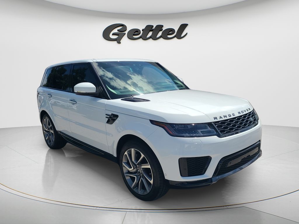 Used 2022  Land Rover HSE Silver Edition image 3