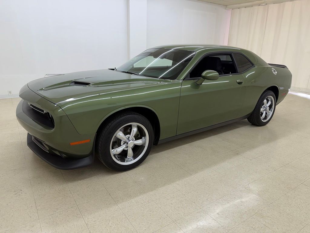 F8 Green 2023 Dodge Challenger Coupe Rear-Wheel Drive 8-Speed Automatic