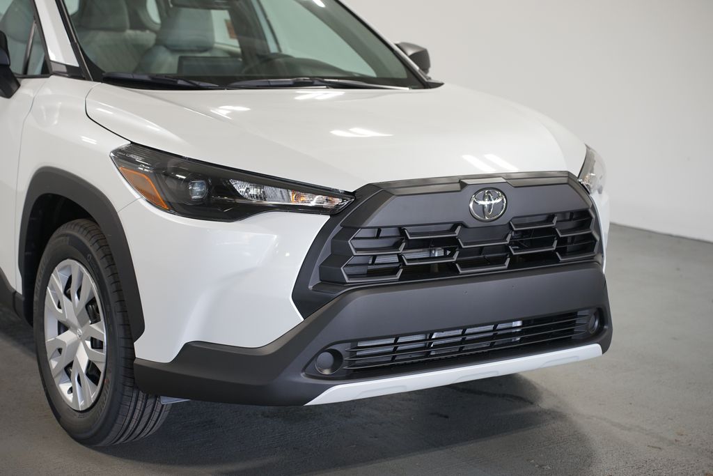 Thumbnail: 2026 Toyota Corolla Cross - 4