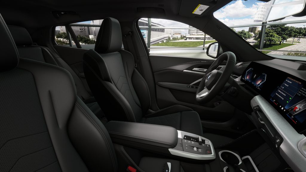 Thumbnail: 2025 BMW X2 - 9