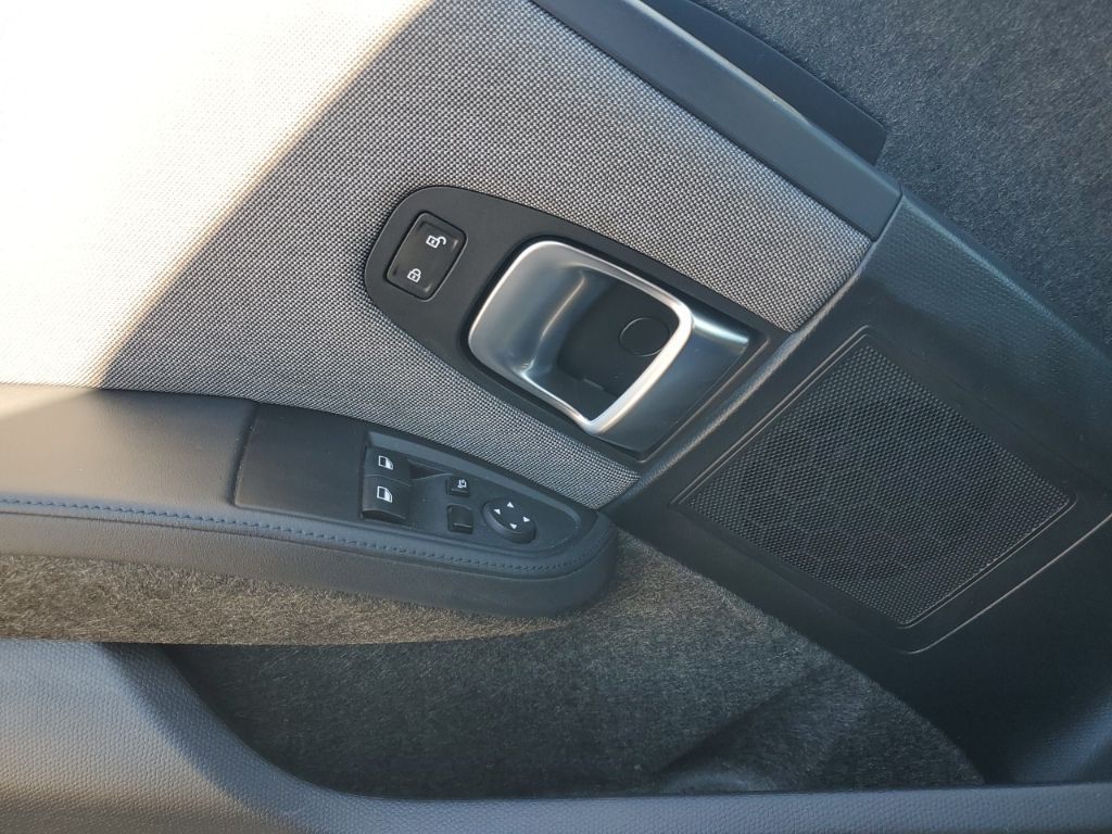 Used Car 2018 Bmw I3  94ah W/range Extender For Sale Under $15,000 In Austin, Texas