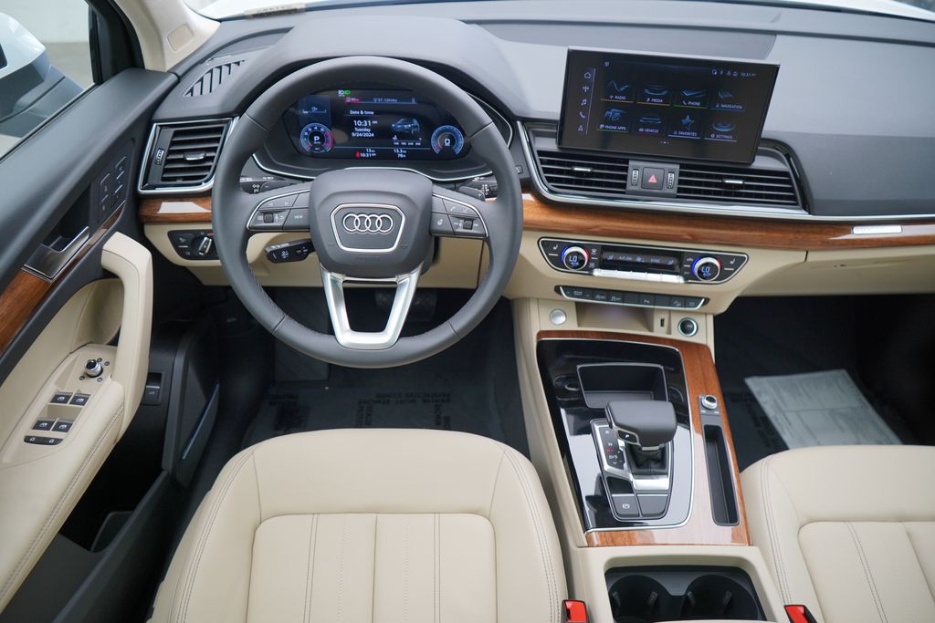 2024 Audi Q5  12