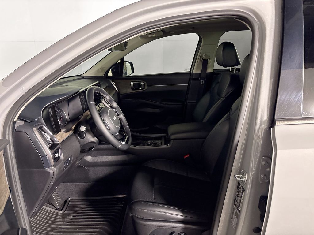 2022 Kia Sorento X-Line EX