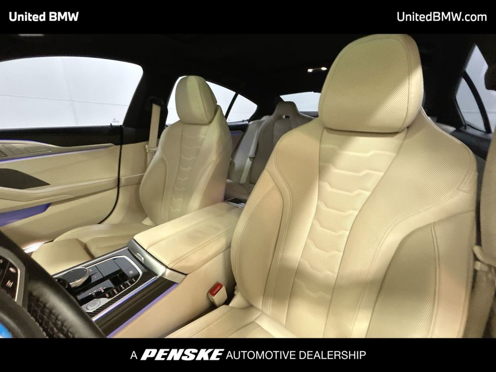 Thumbnail: 2022 BMW 8 Series - 13