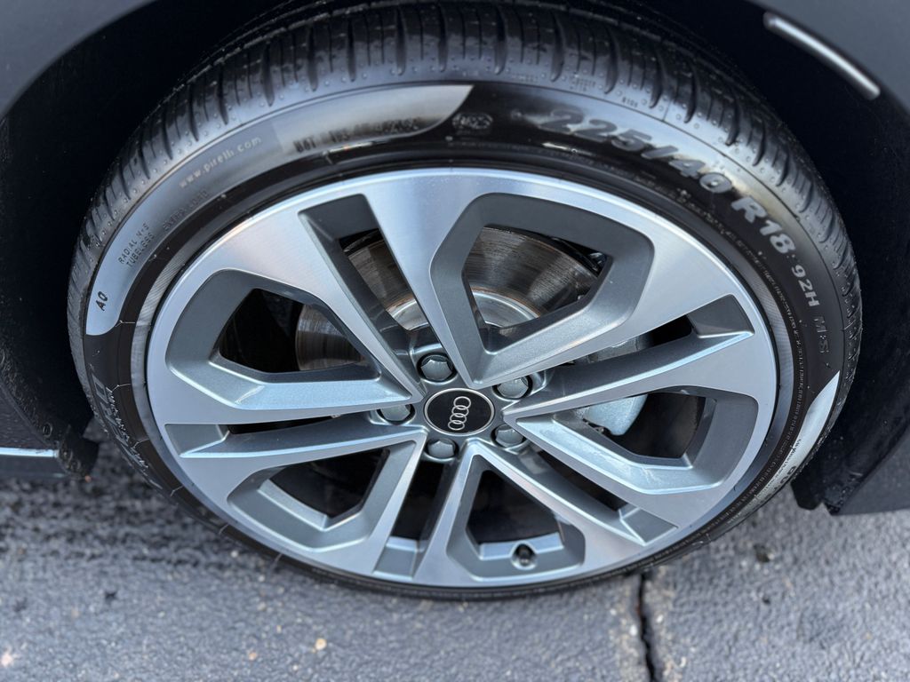 Thumbnail: 2025 Audi A3 - 14