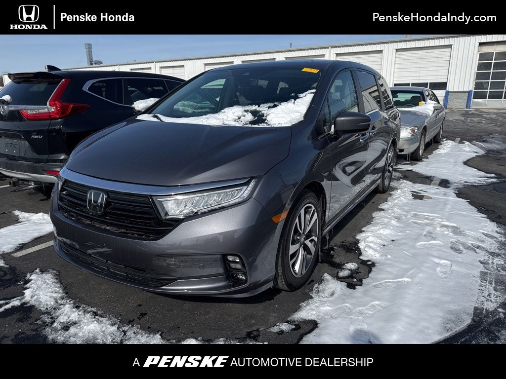 2022 Honda Odyssey Touring Hero Image