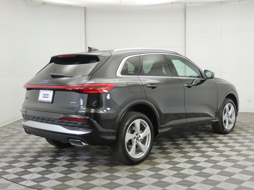 Thumbnail: 2025 Audi Q5 - 5