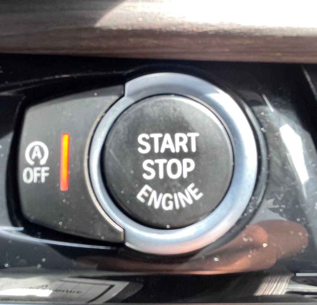 2017 BMW X5 xDrive35i White at Autostrade