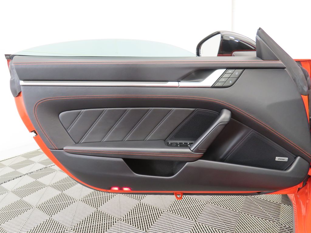 Thumbnail: 2022 Porsche 911 - 31