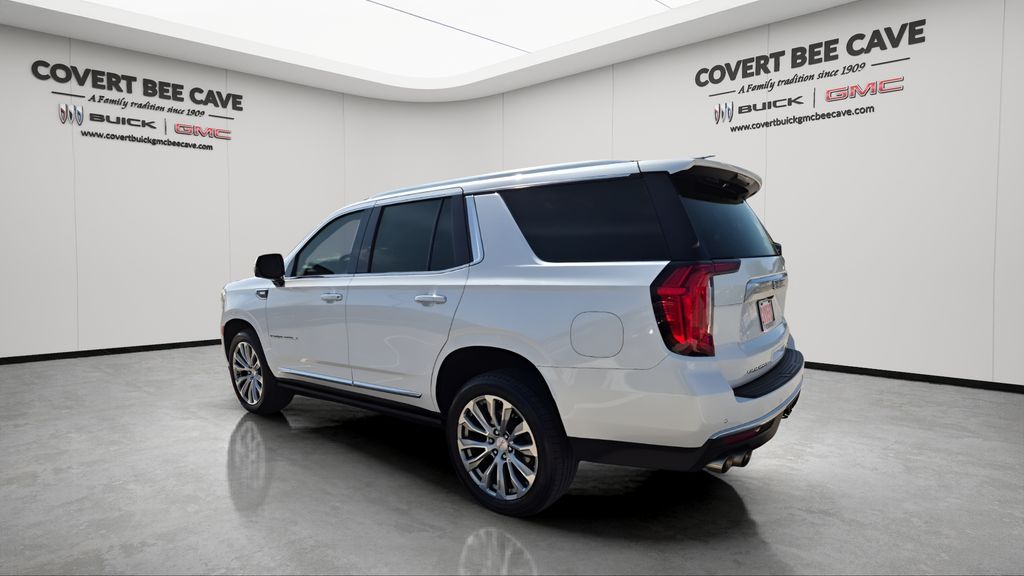 Used 2022 White GMC Denali image 7