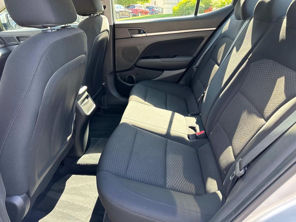 Thumbnail: 2019 Hyundai Elantra - 28