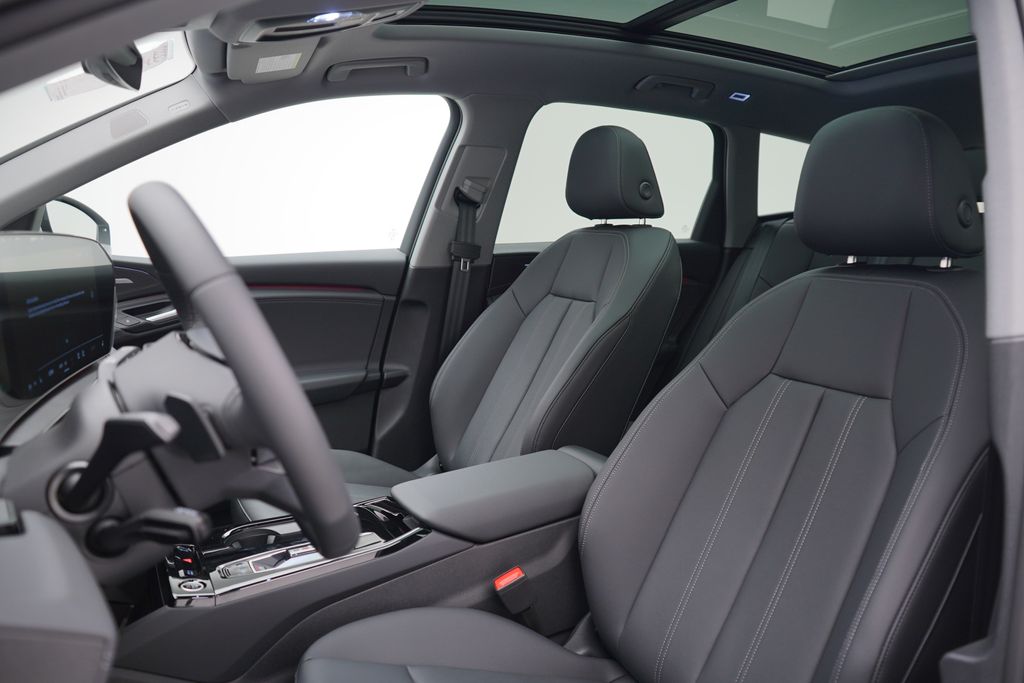 2025 Audi Q6 e-tron Premium 7
