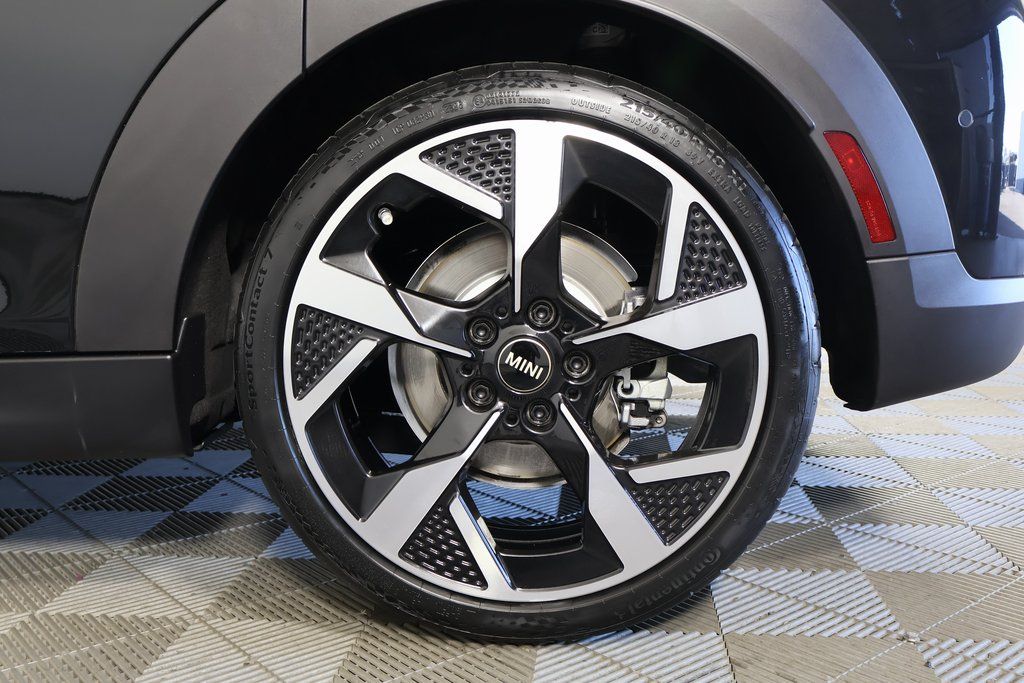 Thumbnail: 2025 MINI Cooper - 16