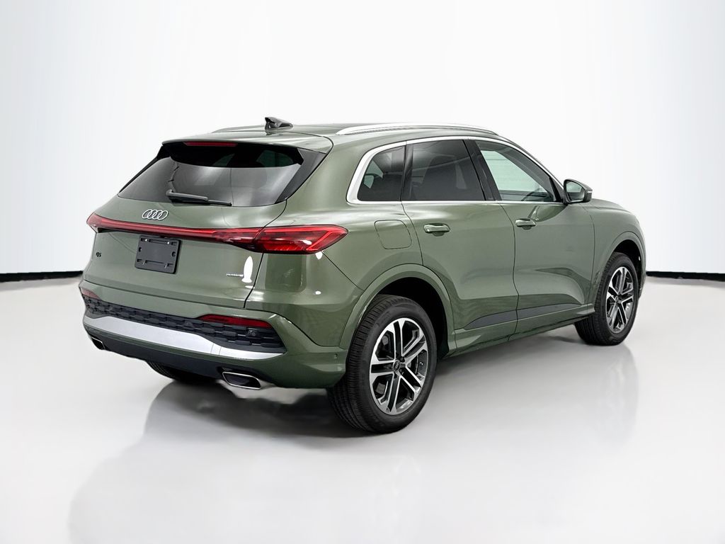 Thumbnail: 2025 Audi Q5 - 5
